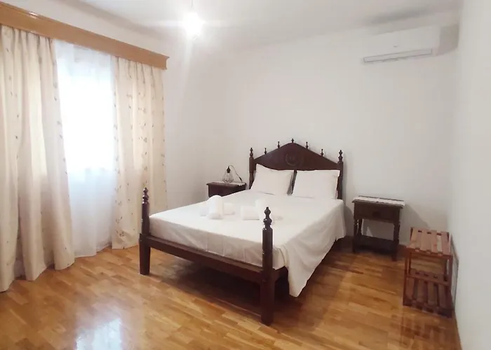 A&b - Banrezes Apartament